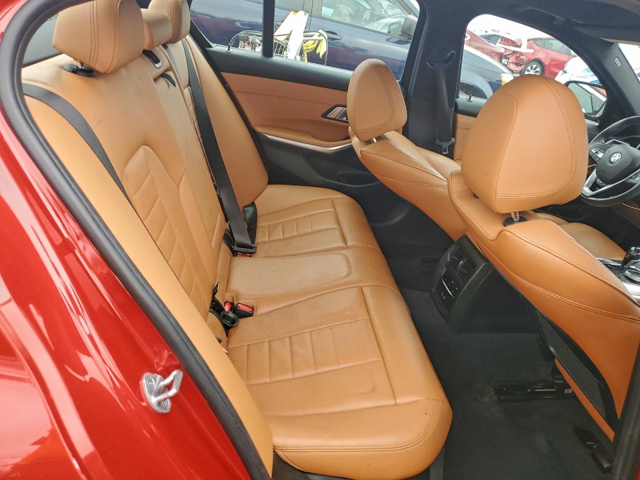 BMW 3 Series Image 9