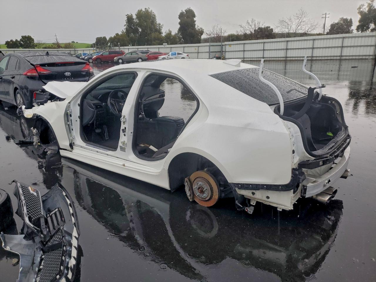 Cadillac ATS Image 8