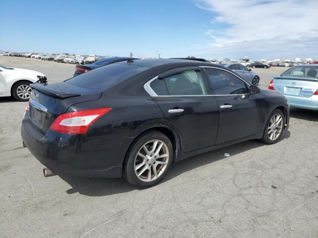 Nissan Maxima S Image 8