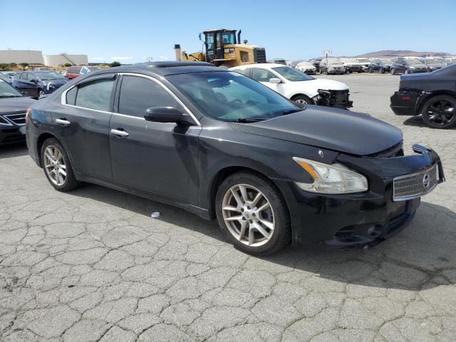 Nissan Maxima S Image 2