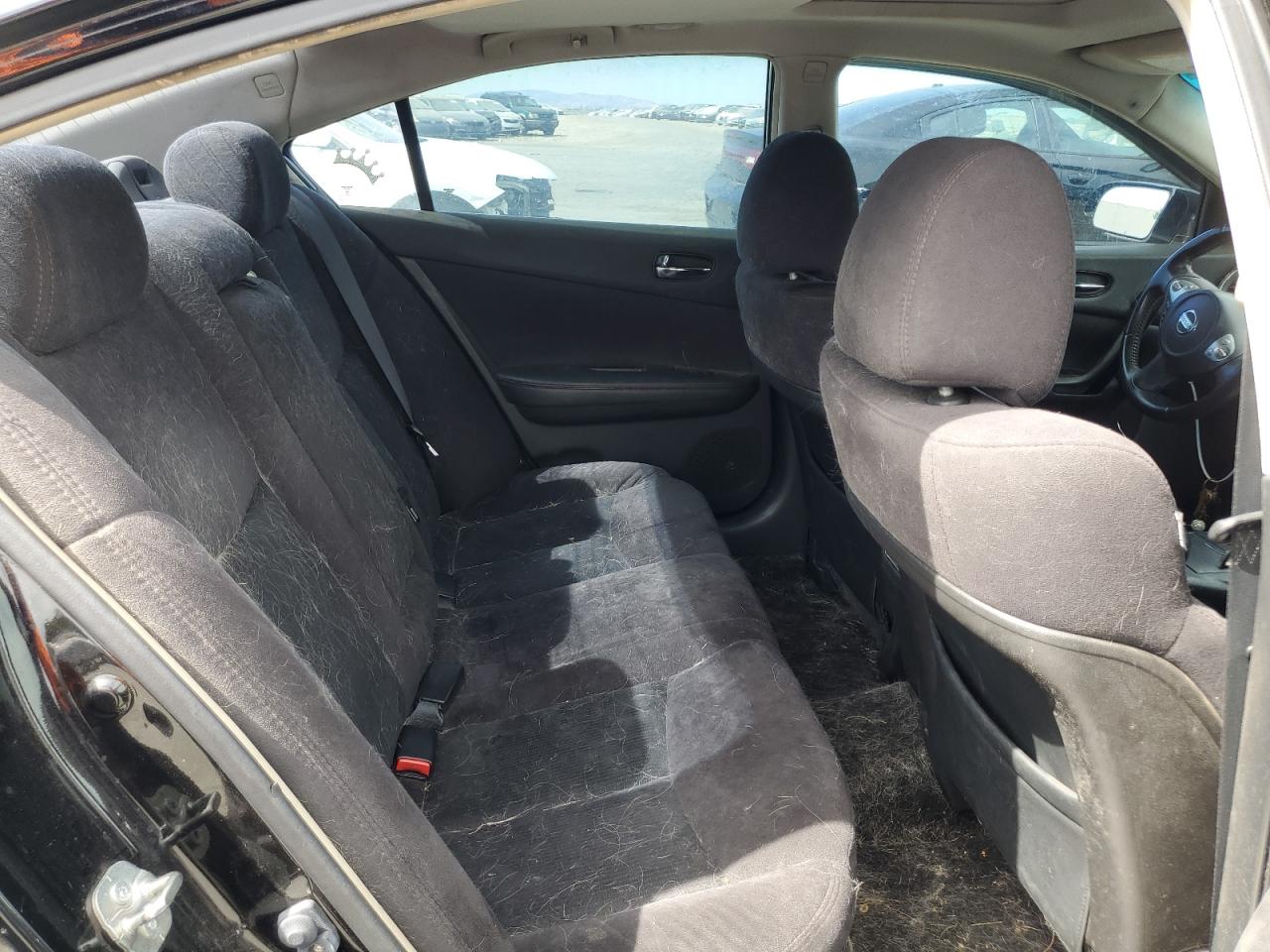 Nissan Maxima S Image 4