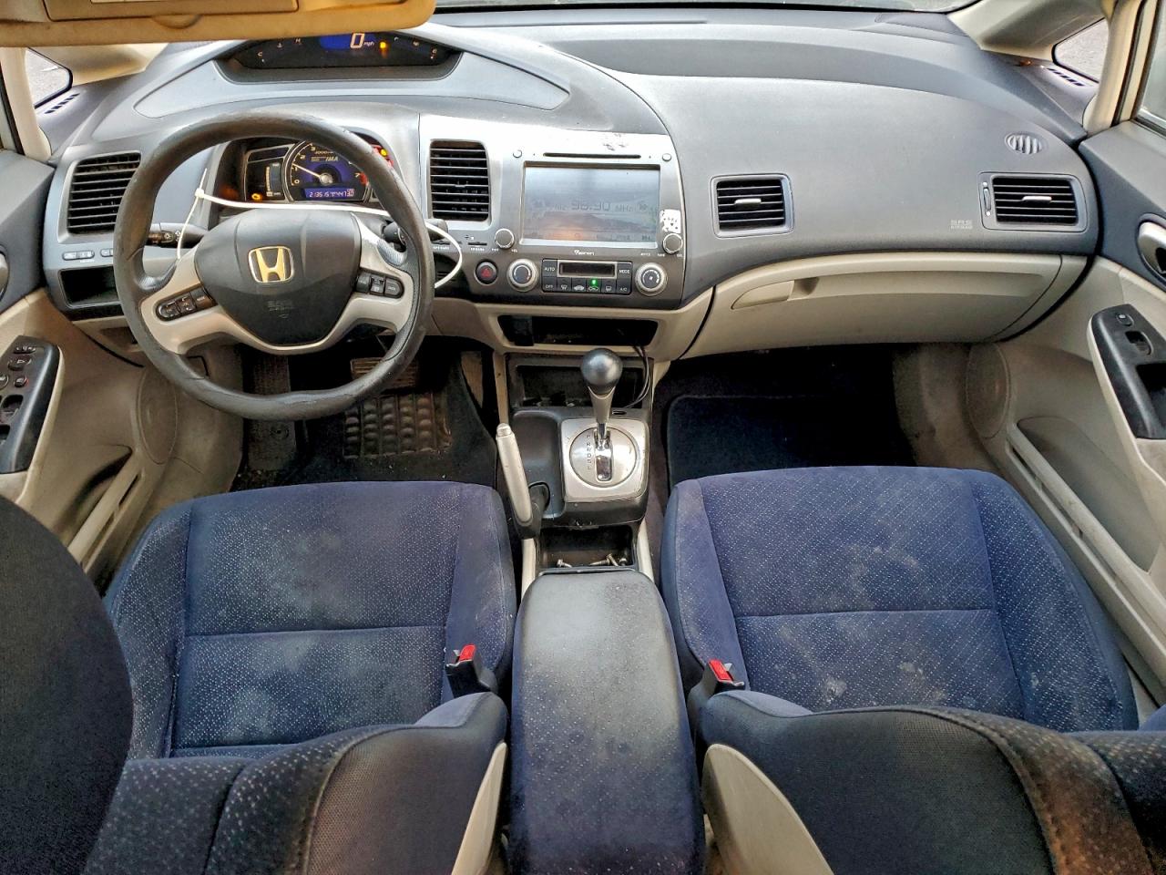 Honda Civic Hybrid Image 6