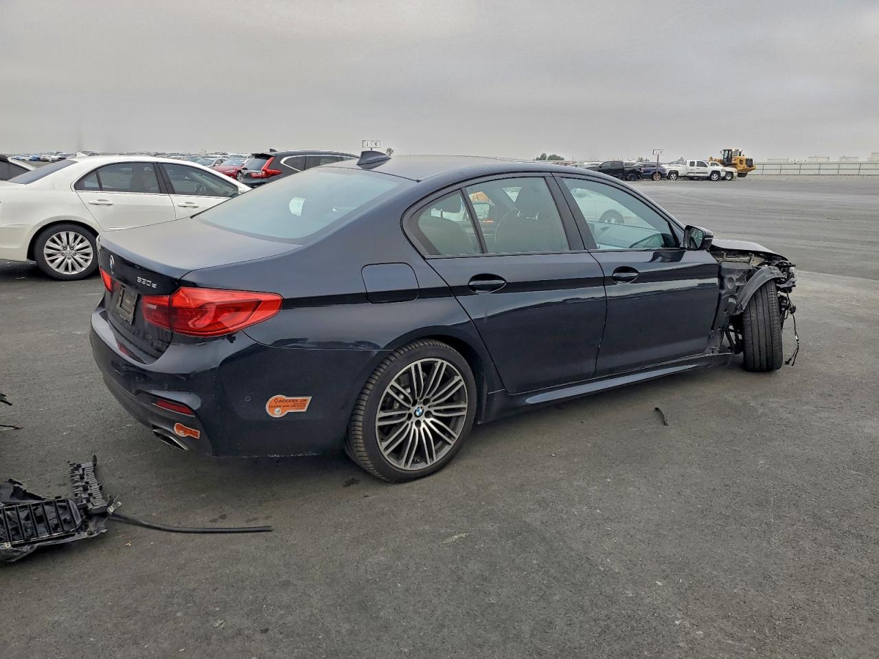 BMW 5 Series Image 8