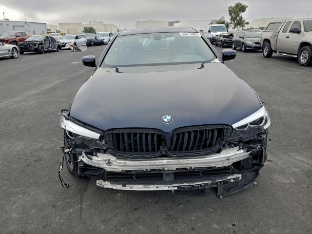 BMW 5 Series Image 6