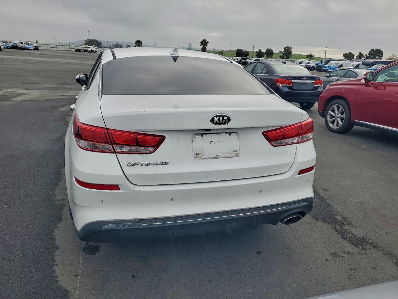 Kia Optima Lx Image 4