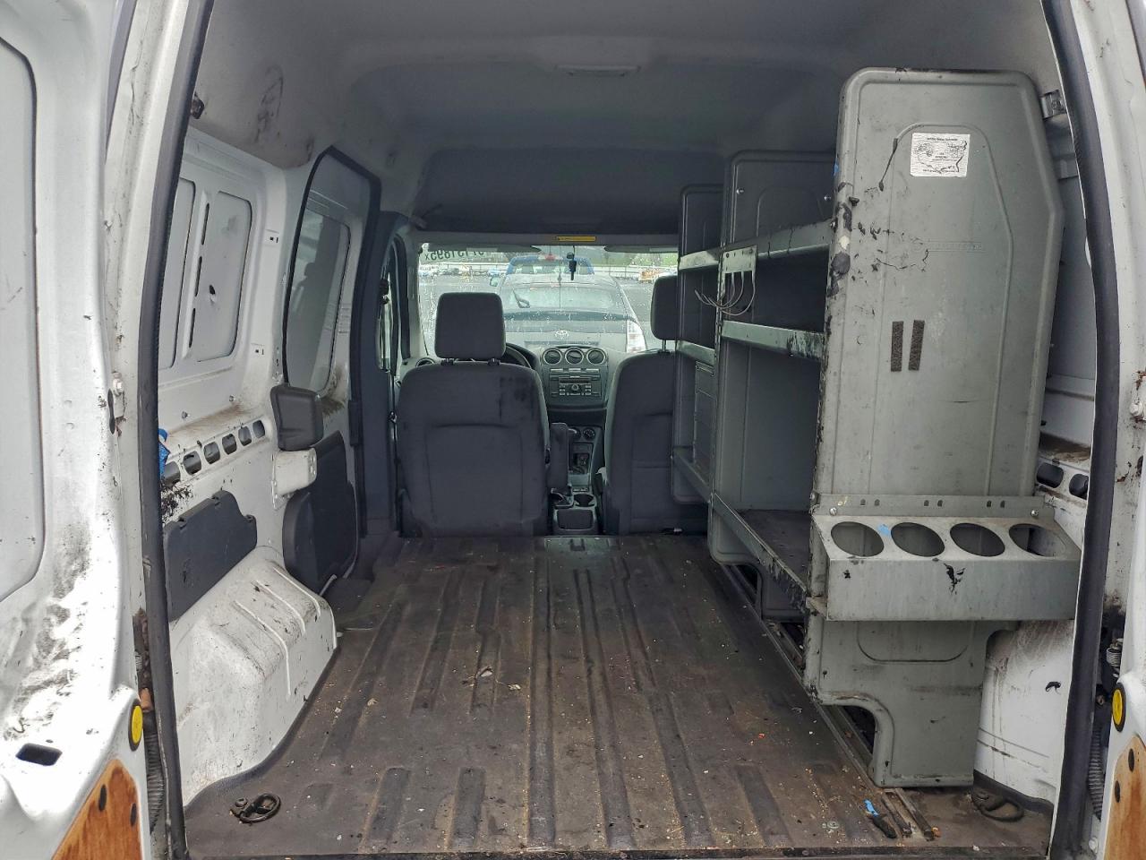 Ford Transit Xlt Image 11