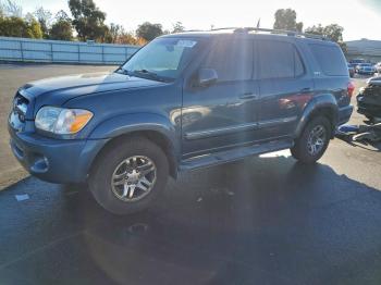  Salvage Toyota Sequoia