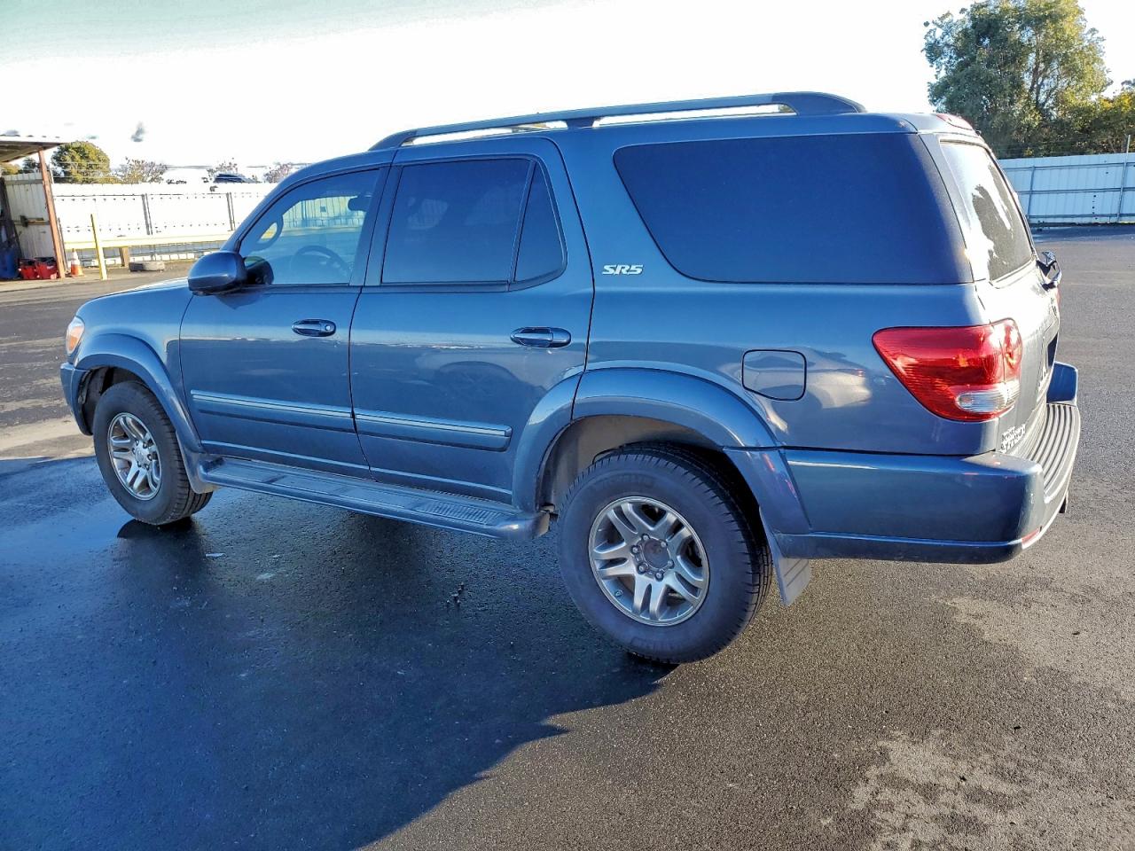 Toyota Sequoia Sr5 Image 13