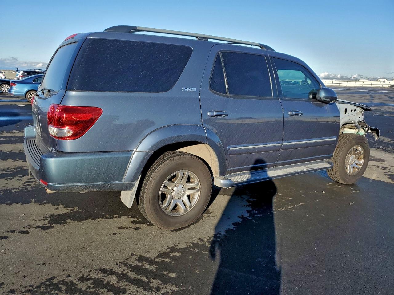 Toyota Sequoia Sr5 Image 6