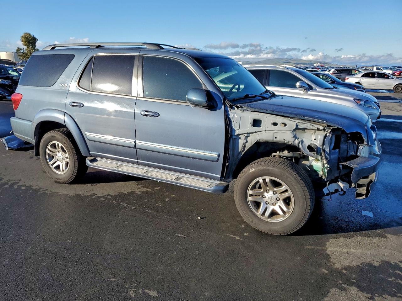 Toyota Sequoia Sr5 Image 5