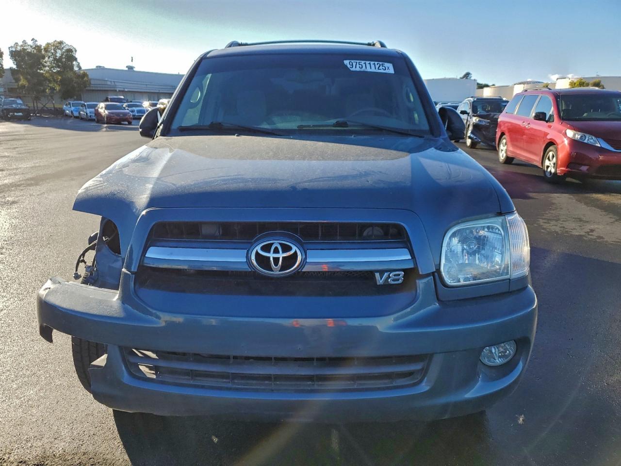 Toyota Sequoia Sr5 Image 2