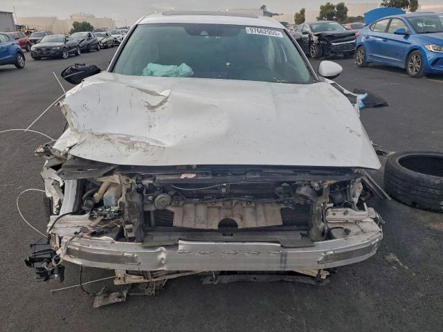 Honda Accord Touring Image 5