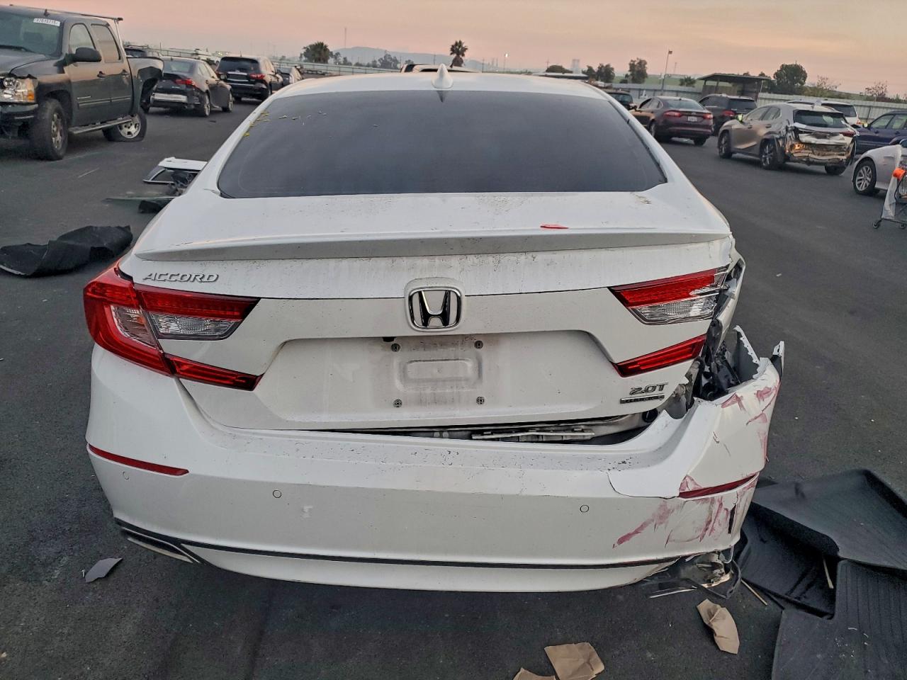 Honda Accord Touring Image 2