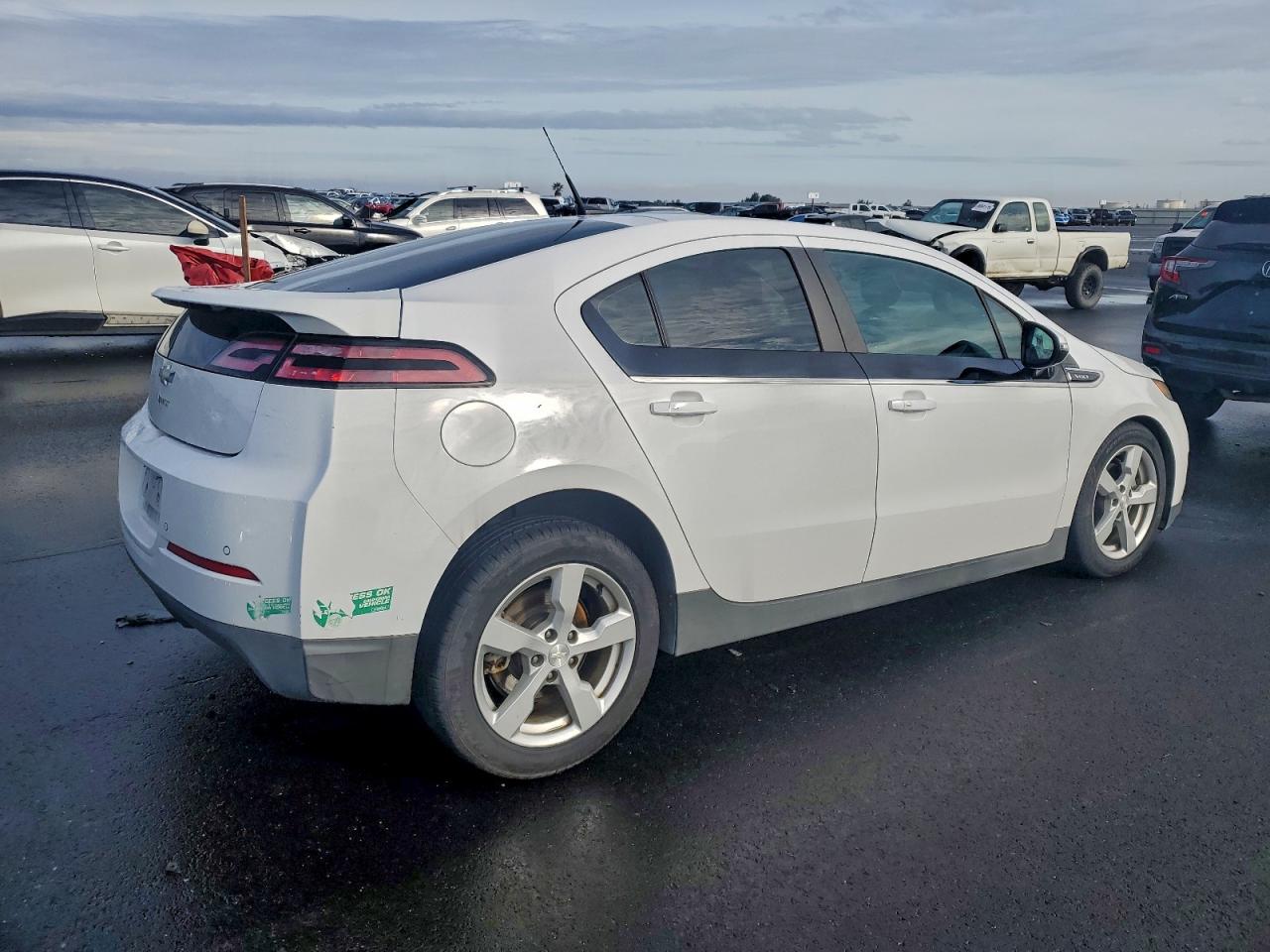 Chevrolet Volt Image 4