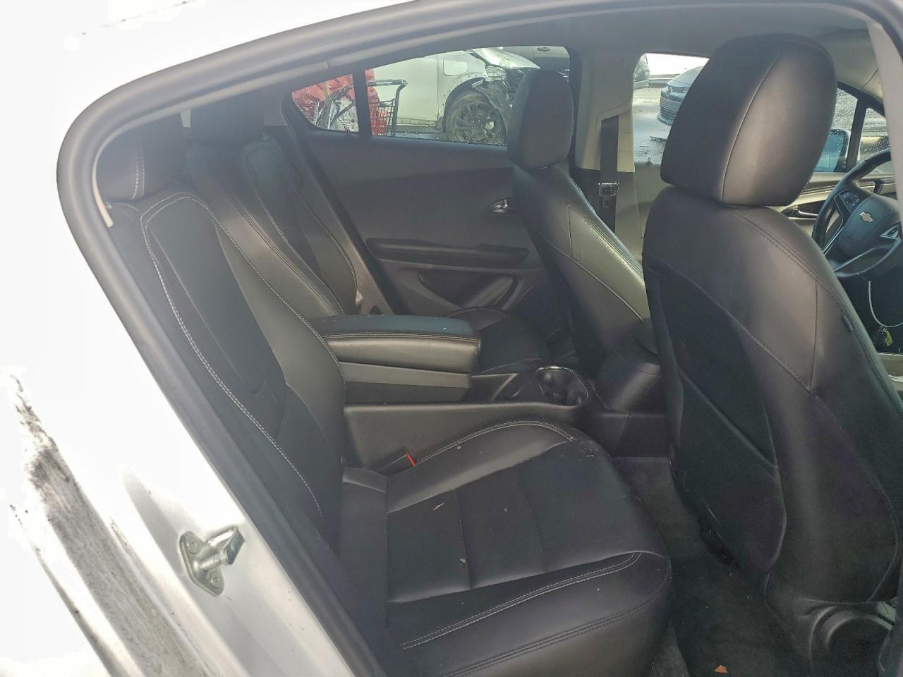 Chevrolet Volt Image 5