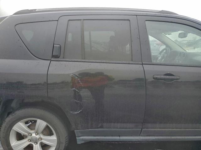 Jeep Compass Sport Image 8