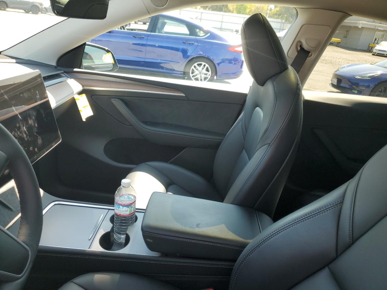 Tesla Model Y Image 8