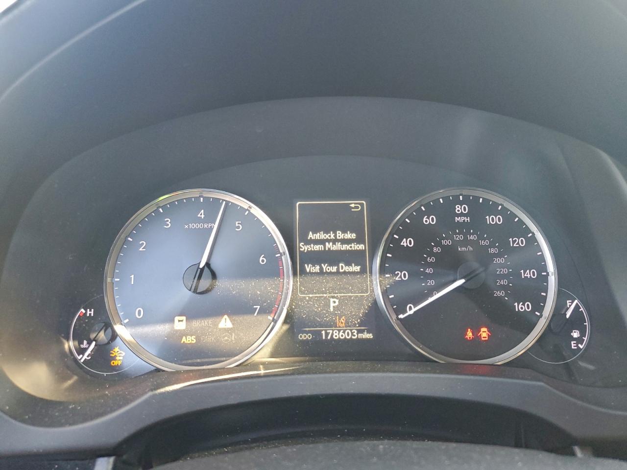 Lexus Is 300 Image 8