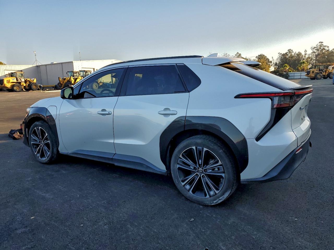 Toyota Bz4x Xle Xle Image 2