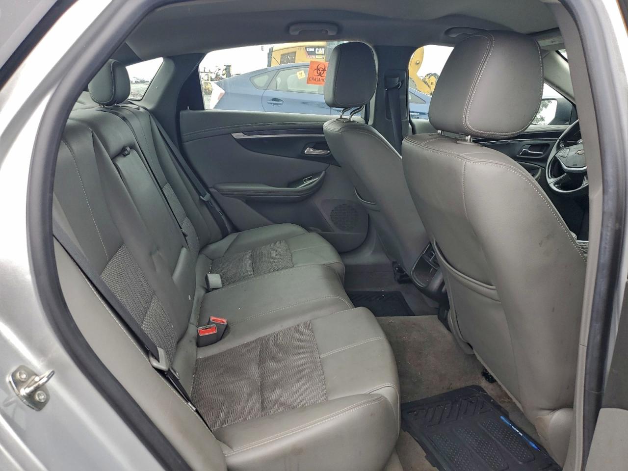 Chevrolet Impala Lt Image 9