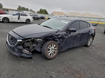  Salvage Mazda 3