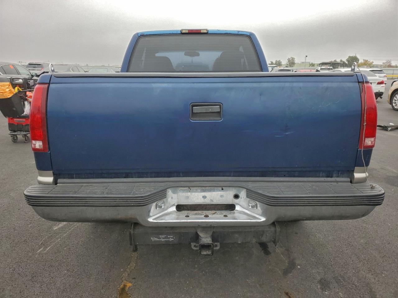 GMC Sierra C1500 Image 5