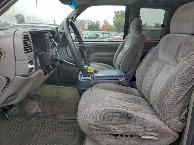 GMC Sierra C1500 Image 9