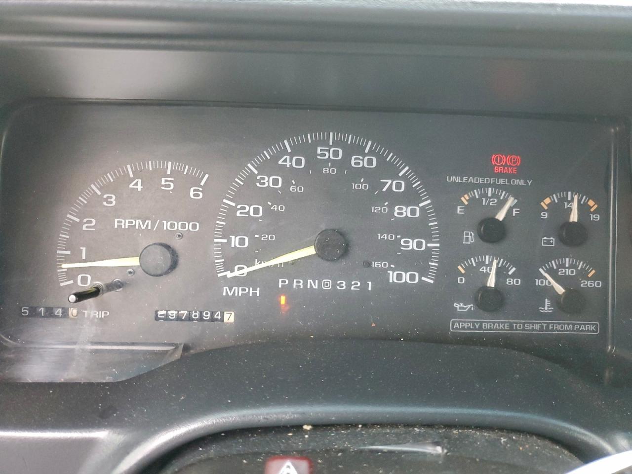 GMC Sierra C1500 Image 8