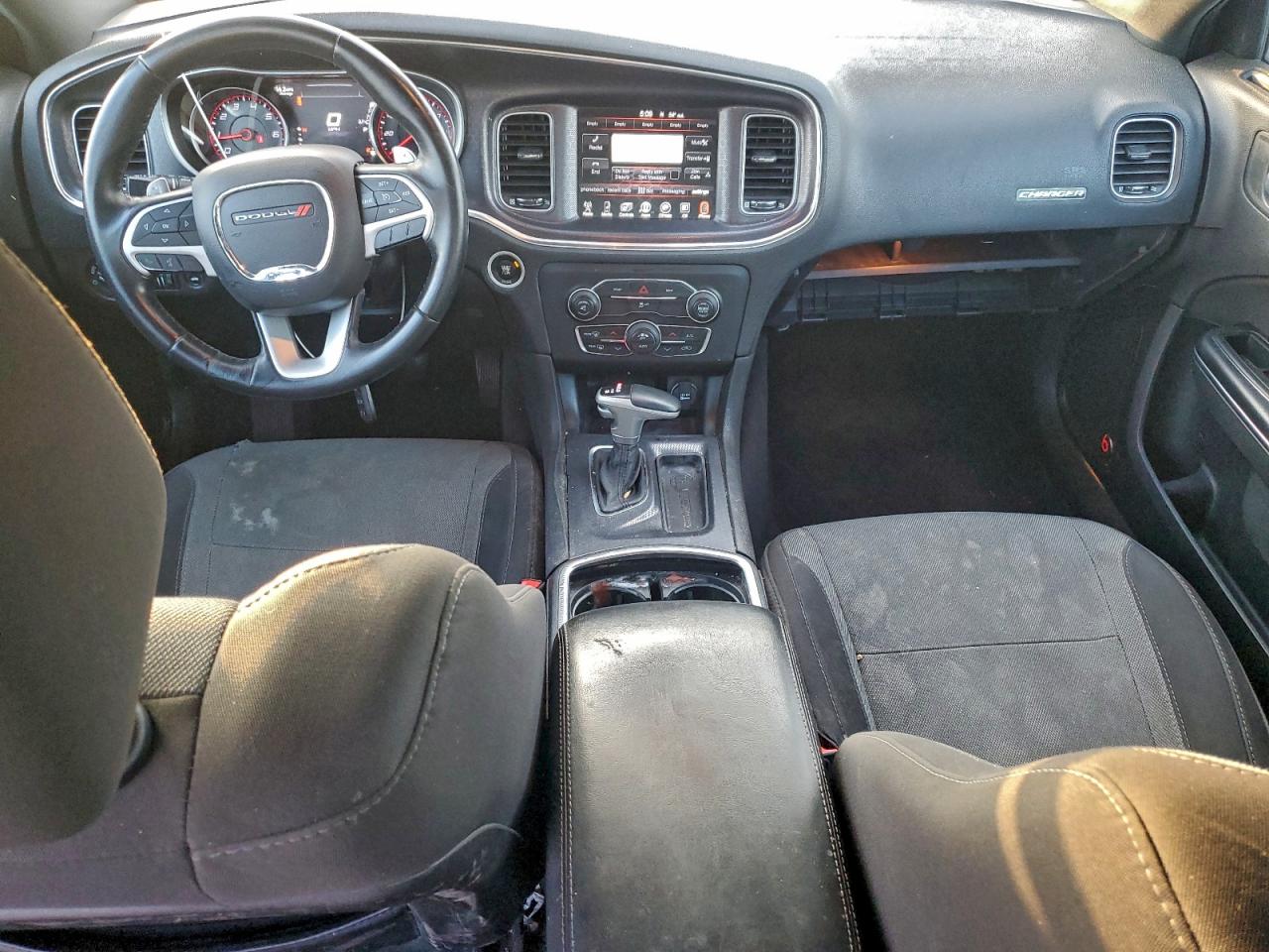 Dodge Charger Sxt Image 5