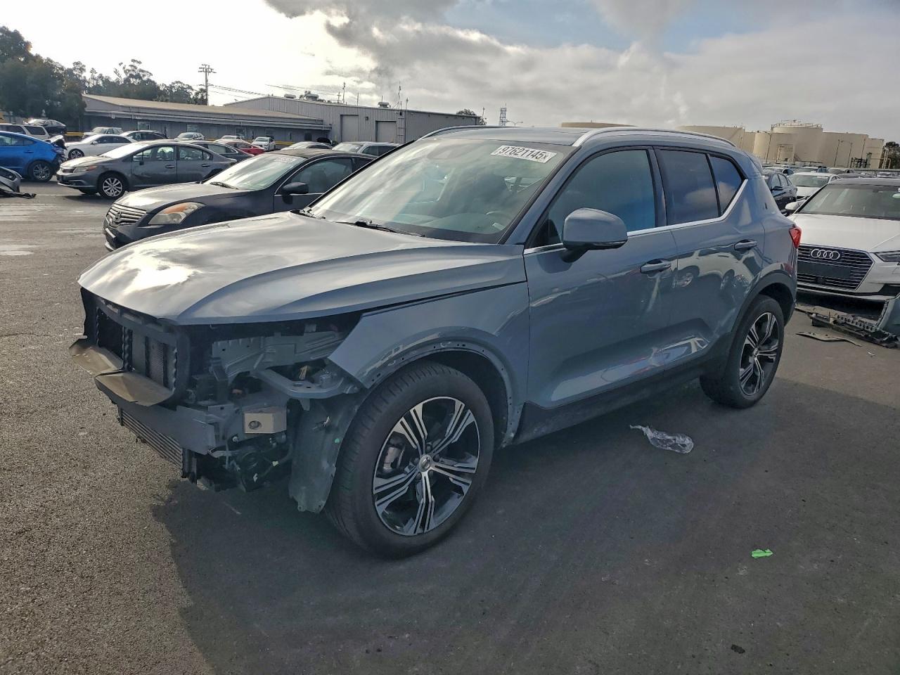 Volvo XC40 T5 Inscription Image 1