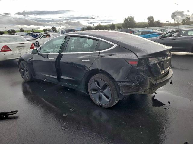 Tesla Model 3 Image 2