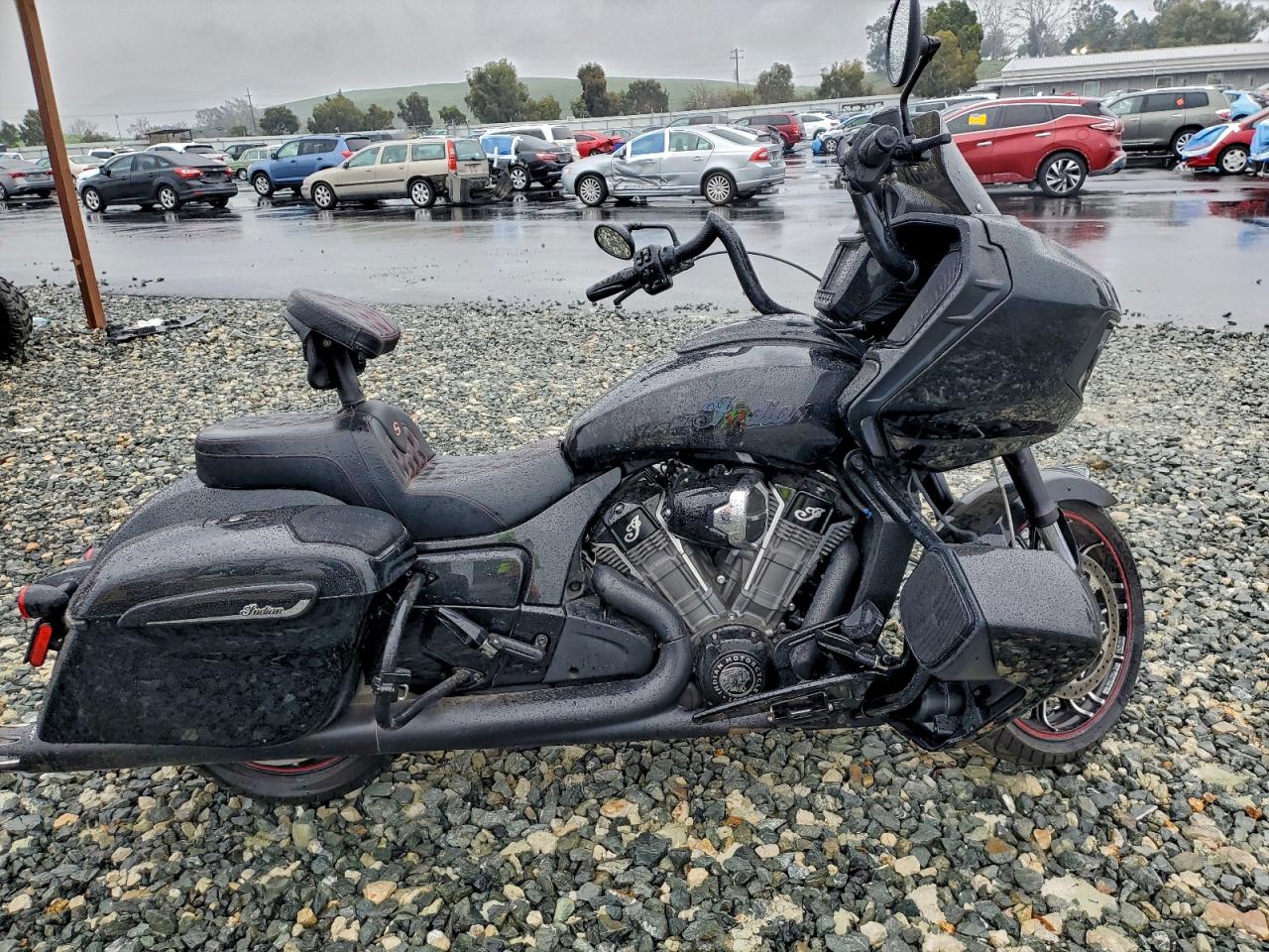 Indian Motorcycle Co Challenger Dark Horse Image 1