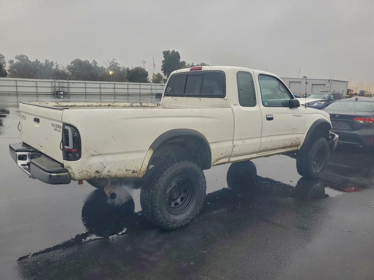 Toyota Tacoma Xtracab Image 7