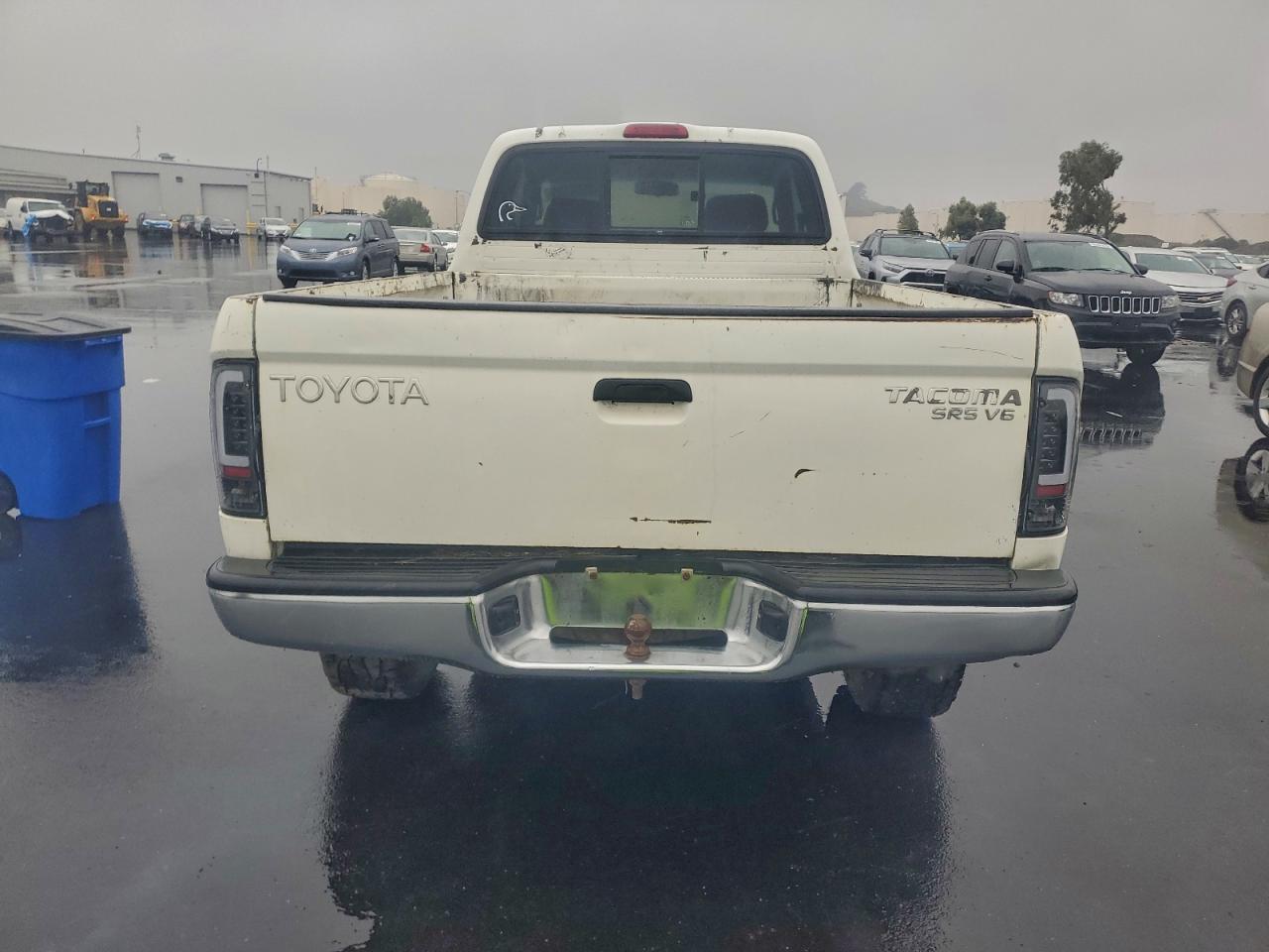 Toyota Tacoma Xtracab Image 9