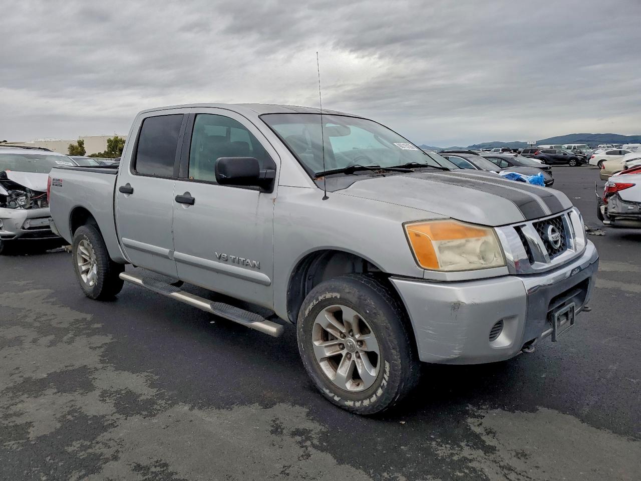 Nissan Titan Xe Image 8