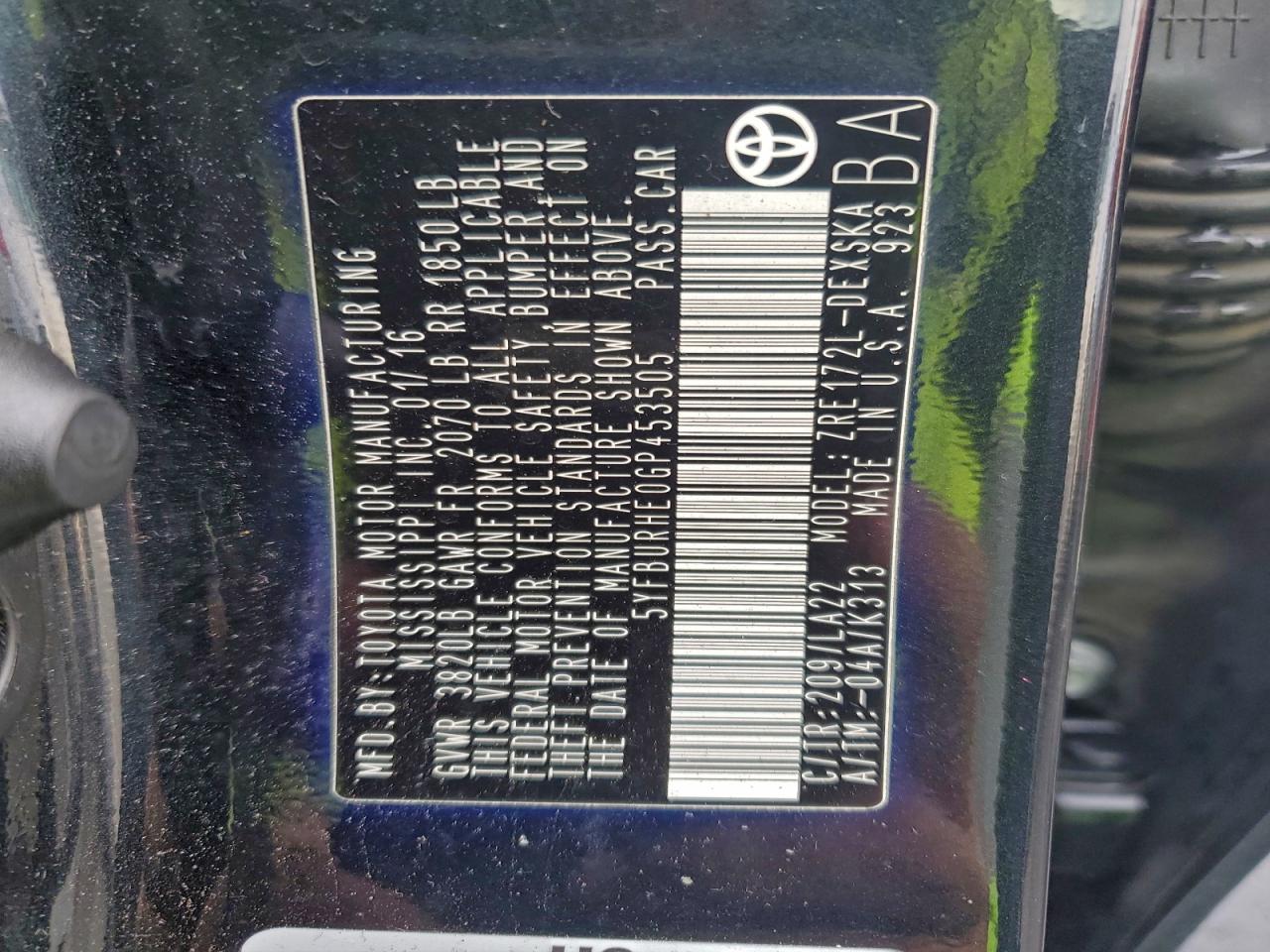 Toyota Corolla L Image 12