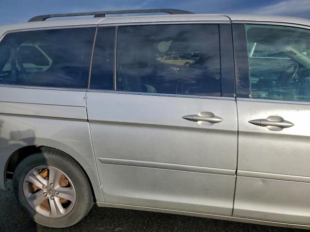 Honda Odyssey Touring Image 10