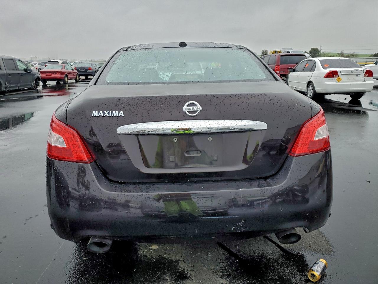 Nissan Maxima S Image 4