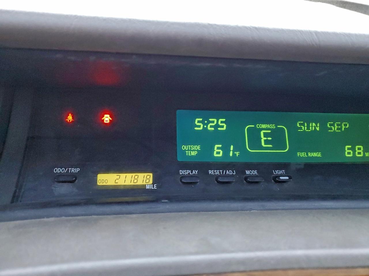 Toyota Avalon Xl Image 6