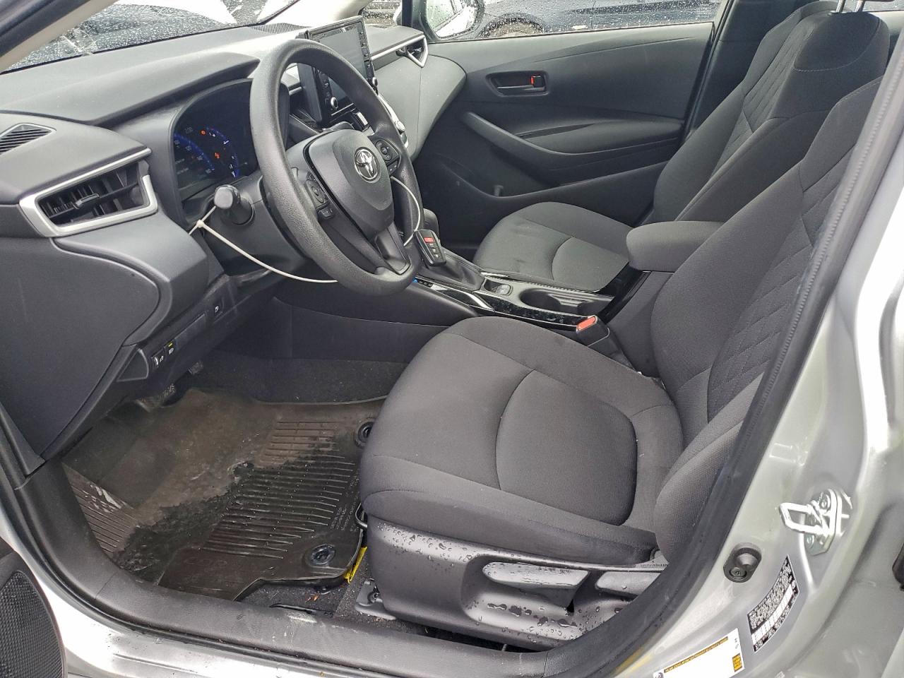 Toyota Corolla Le Image 6