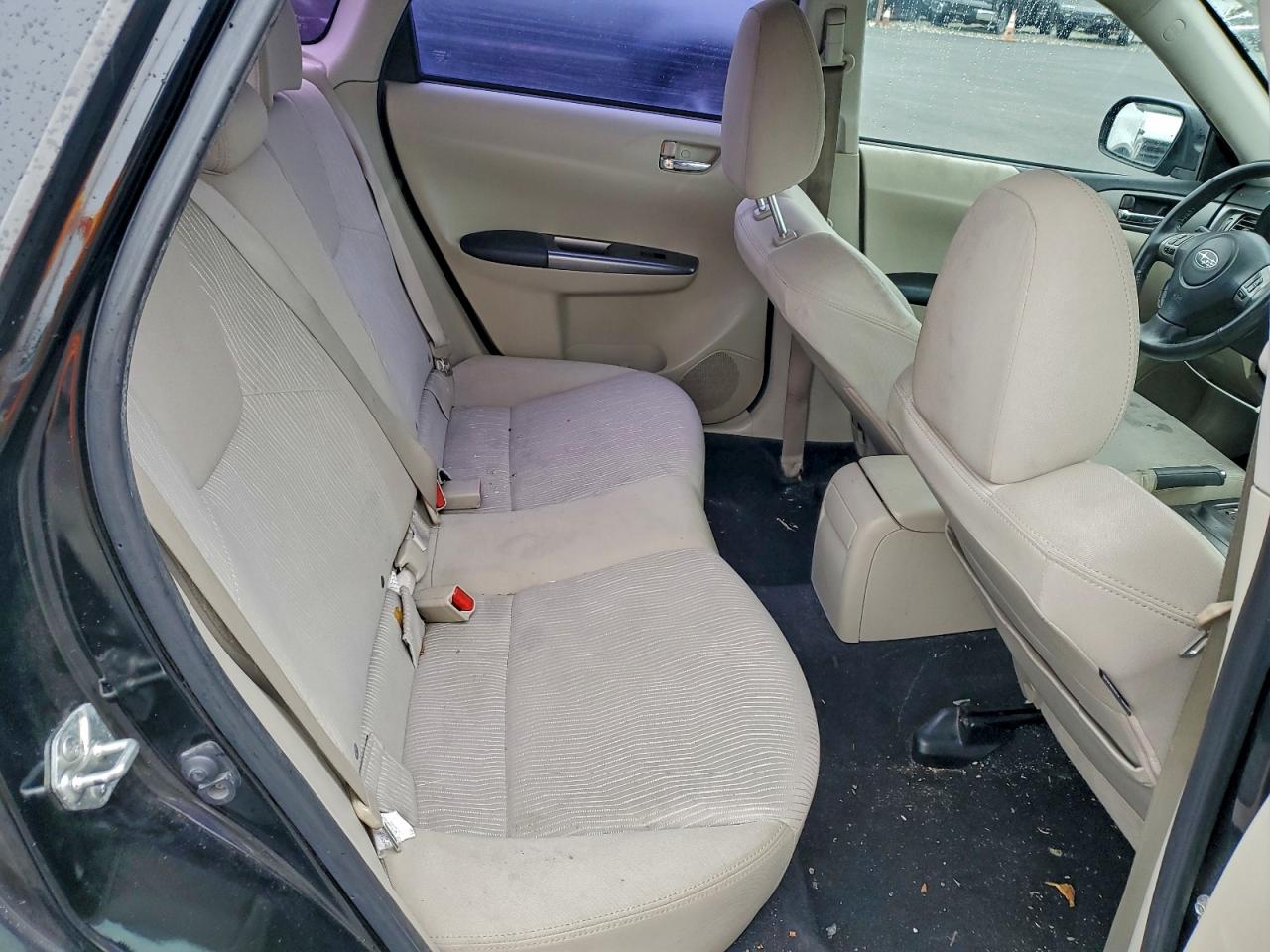 Subaru Impreza Outback Sport Image 12