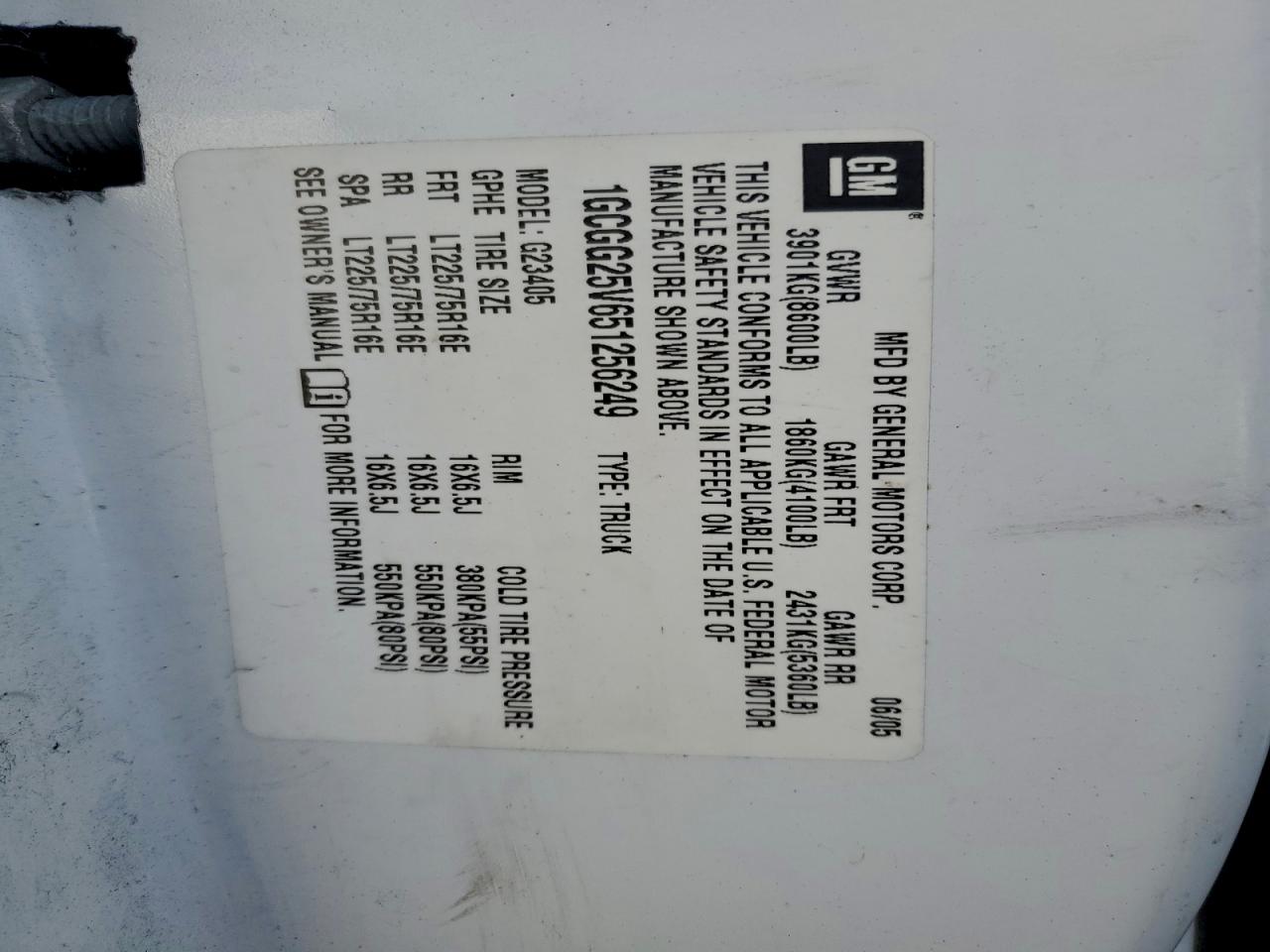 Chevrolet Express Image 10