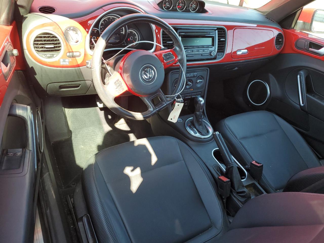 Volkswagen Beetle Image 10