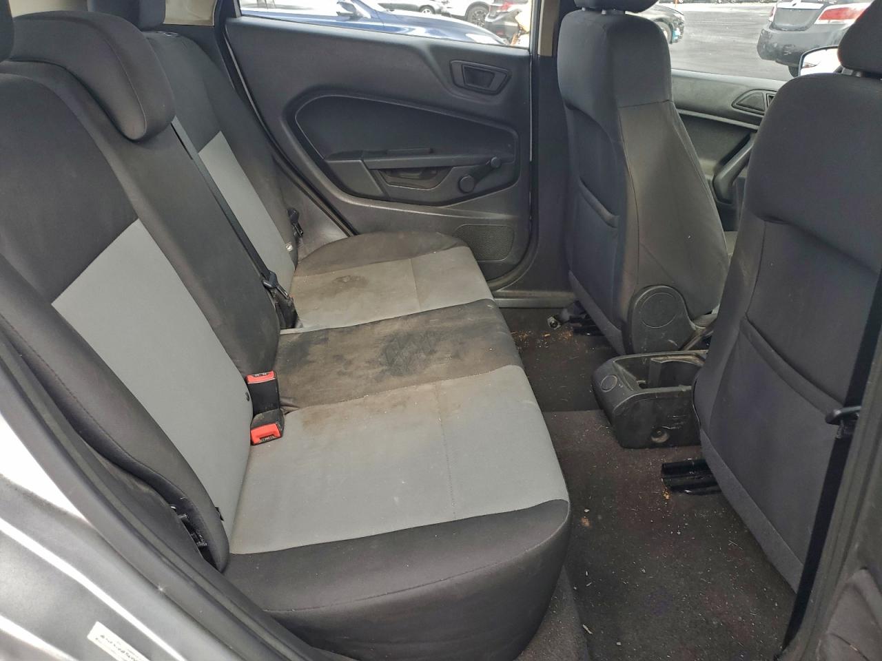 Ford Fiesta S Image 10