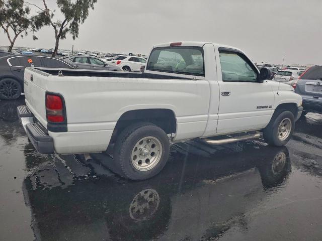 Dodge Ram 1500 Image 2