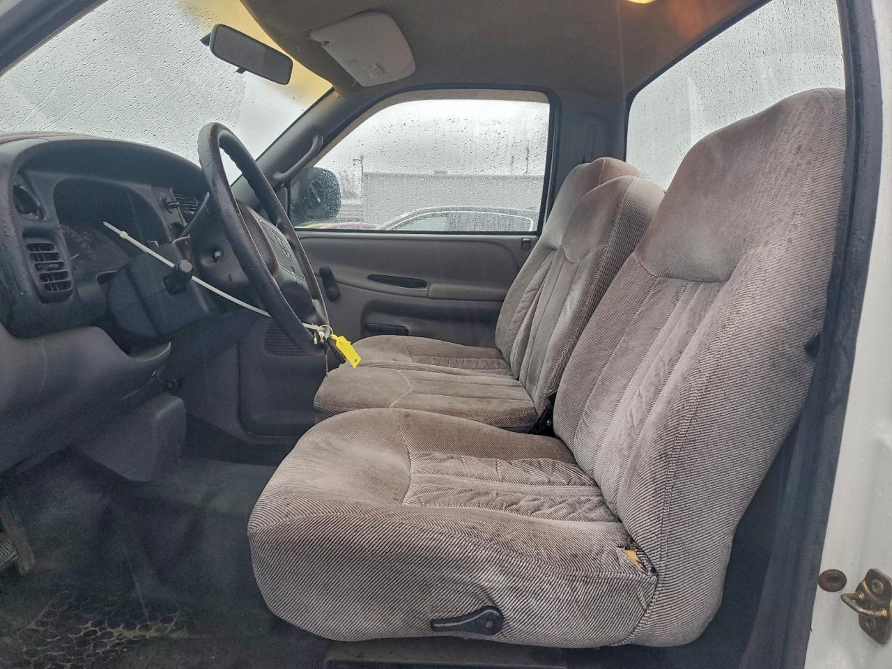 Dodge Ram 1500 Image 4