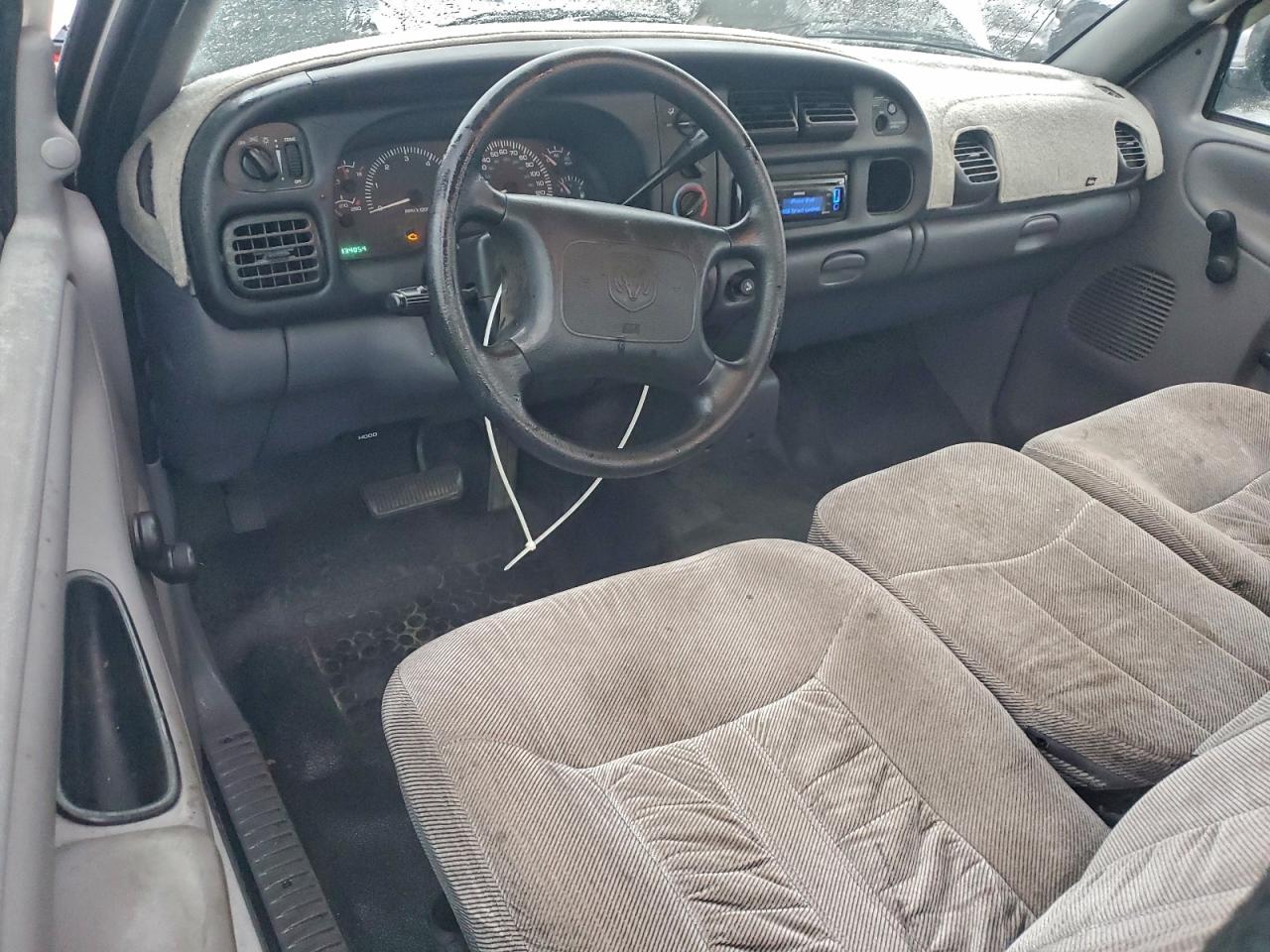 Dodge Ram 1500 Image 12