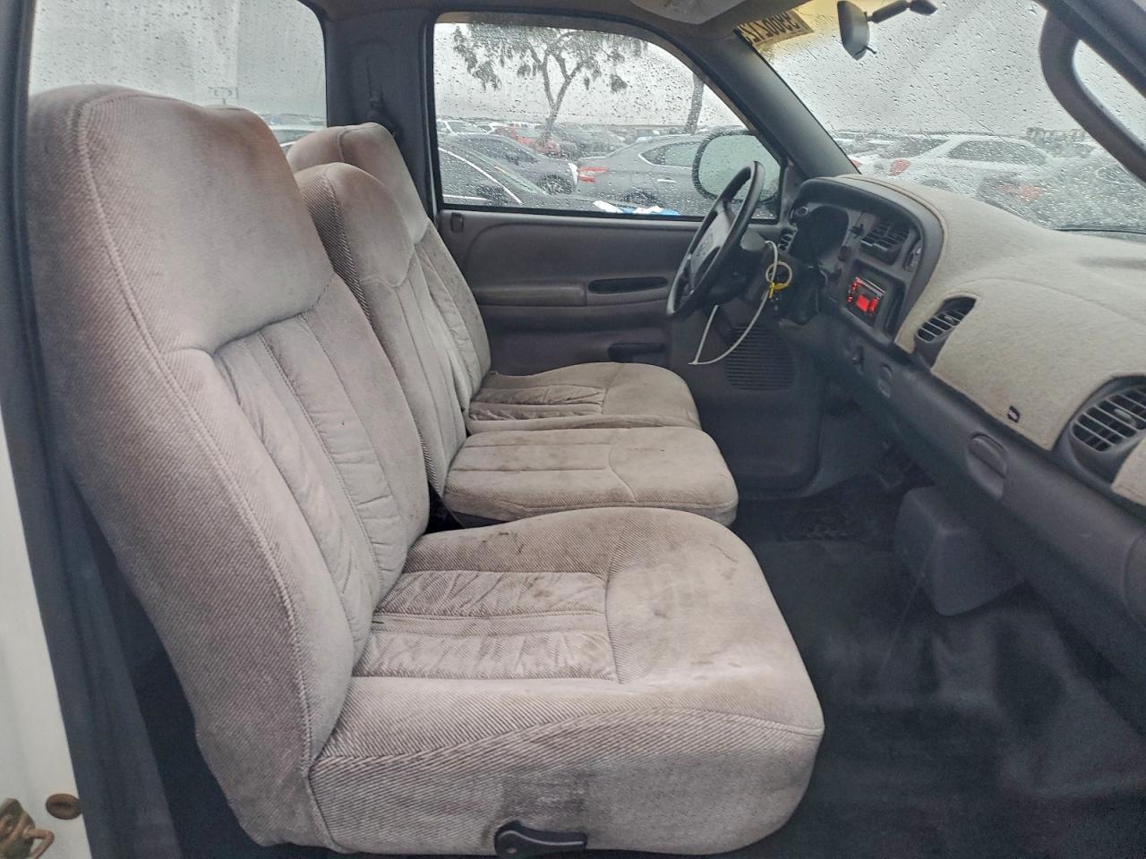 Dodge Ram 1500 Image 11