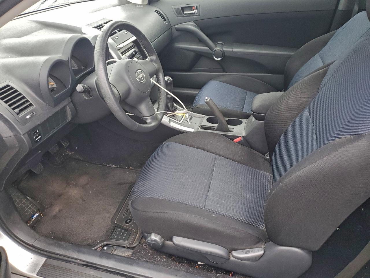 Toyota Scion Image 10