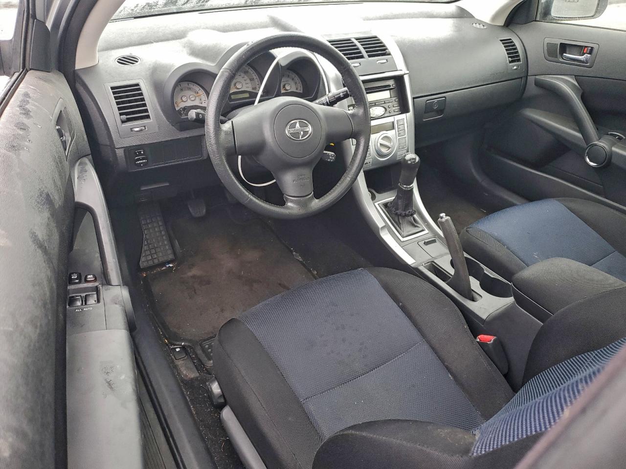 Toyota Scion Image 8